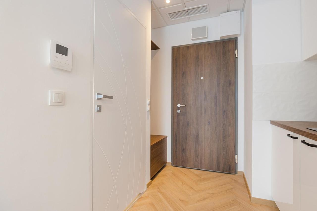Kasprzaka 29 - Bezplatny Parking - Free Parking - Piekny Widok Na Centrum Miasta - Duzy Balkon - Smart Tv 55 Cali - Wifi - Better Rental Warszawa Eksteriør bilde